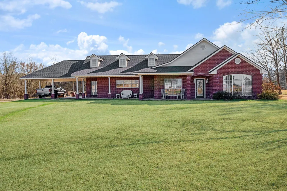 250 County Road 45700 Detroit, TX 75436