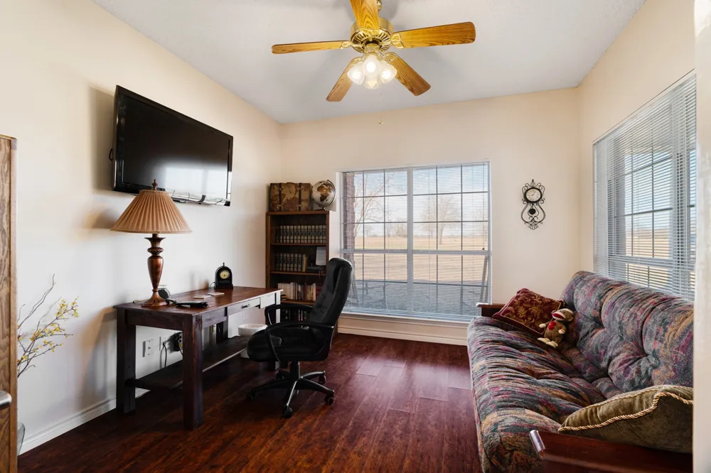 250 County Road 45700 Detroit, TX 75436