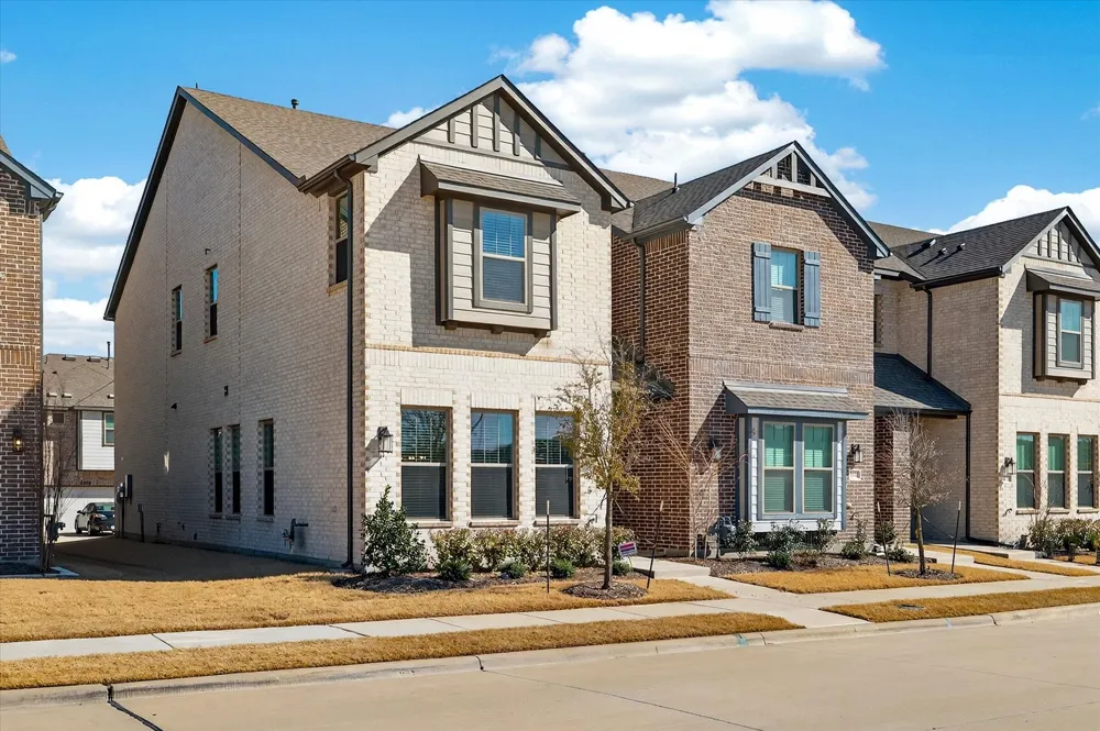 3038 Opera Way Sachse, TX 75048