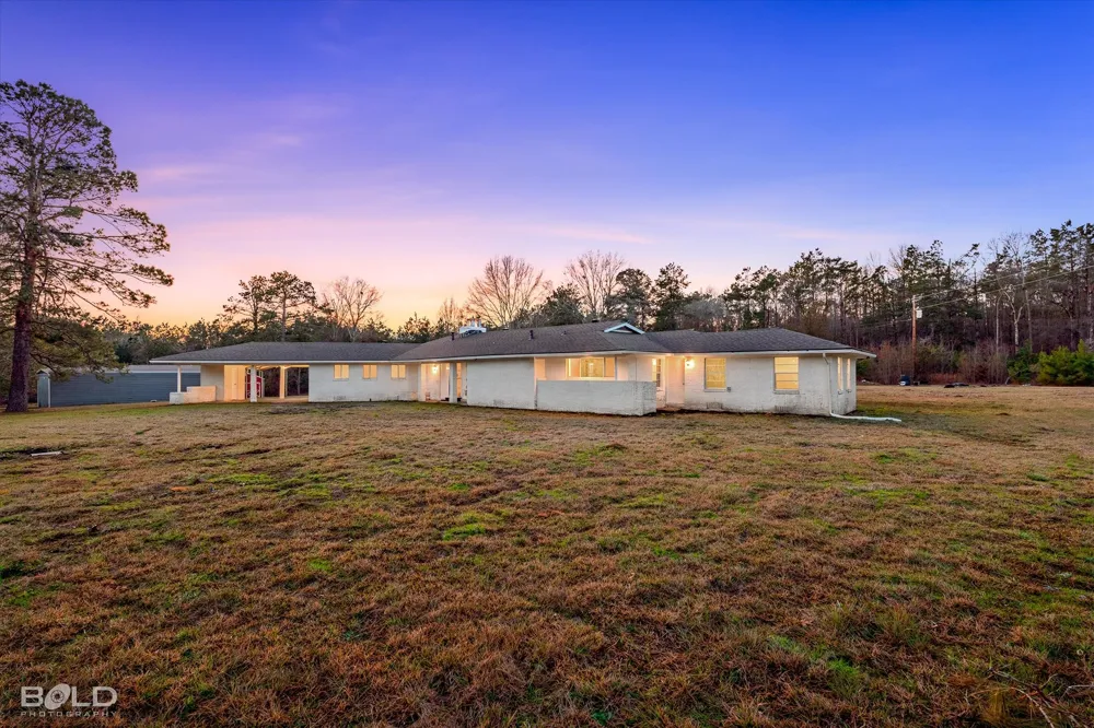 119 Stateny Lane Grand Cane, LA 71032