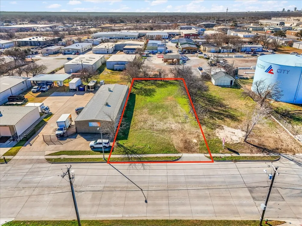 4320 Glenview Drive Haltom City, TX 76117