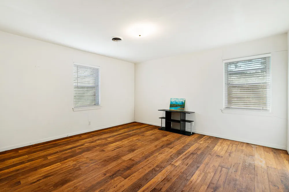410 S Bois Darc Street Blossom, TX 75416
