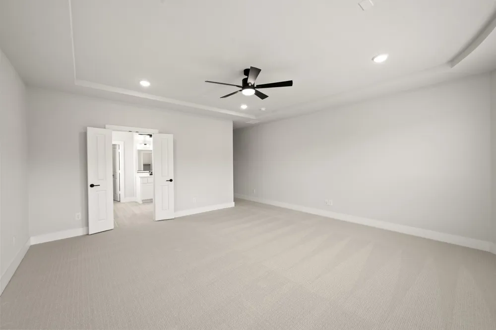 513 S Hidden Lakes Drive DeSoto, TX 75115