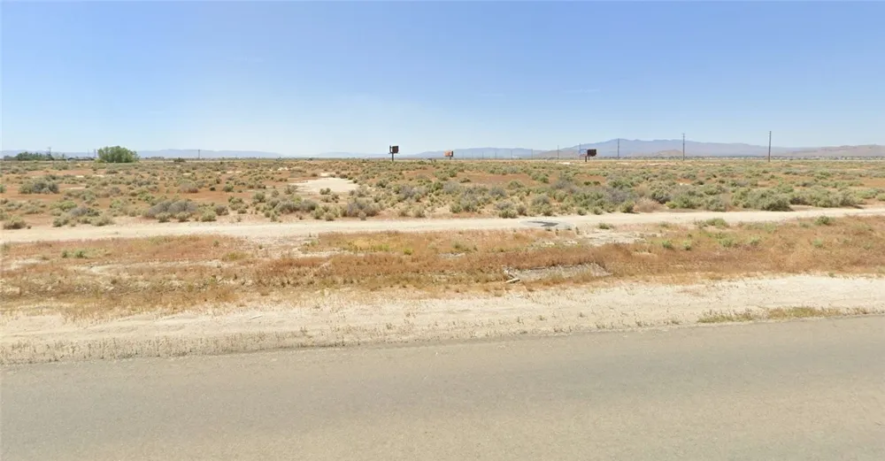 20 STREET Rosamond, CA 93560