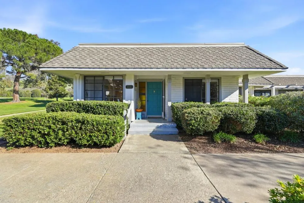 5081 Cribari Blfs San Jose, CA 95135