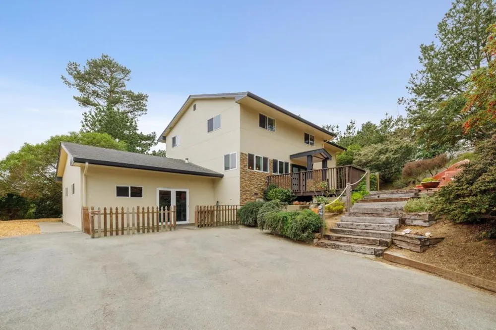 1790 Sunshine Valley Road Moss Beach, CA 94038