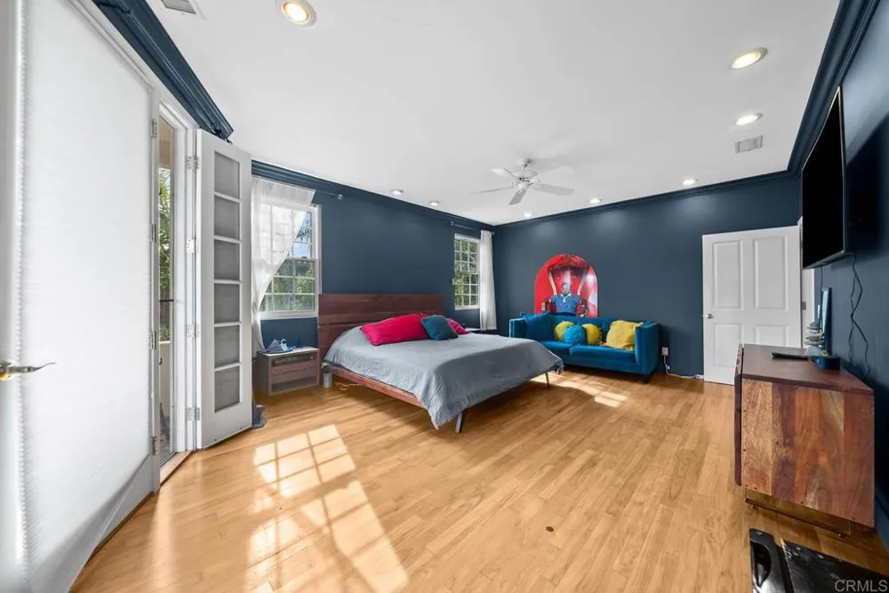 10820 Dutton Drive La Mesa, CA 91941