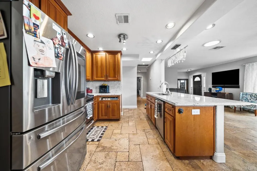 10820 Dutton Drive La Mesa, CA 91941