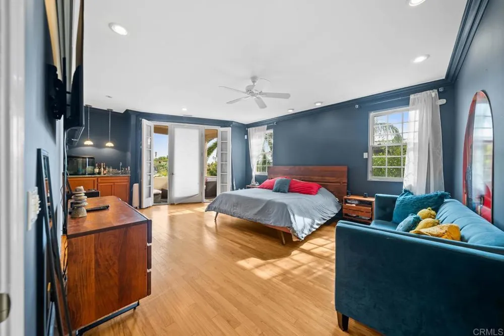 10820 Dutton Drive La Mesa, CA 91941