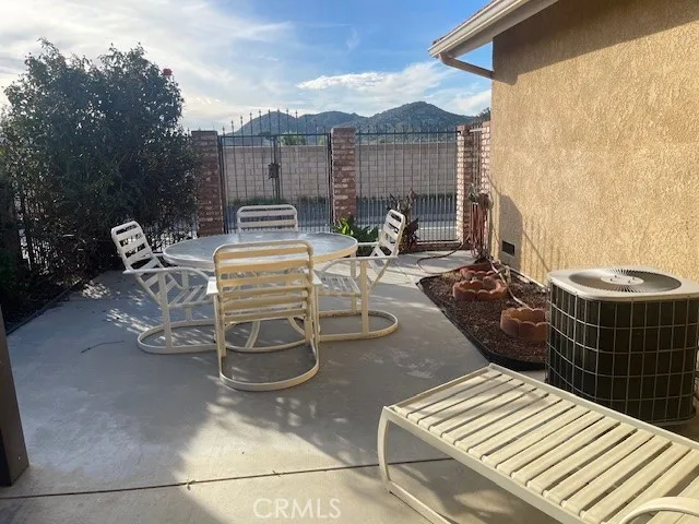 743 VIA LINDA DRIVE Hemet, CA 92545