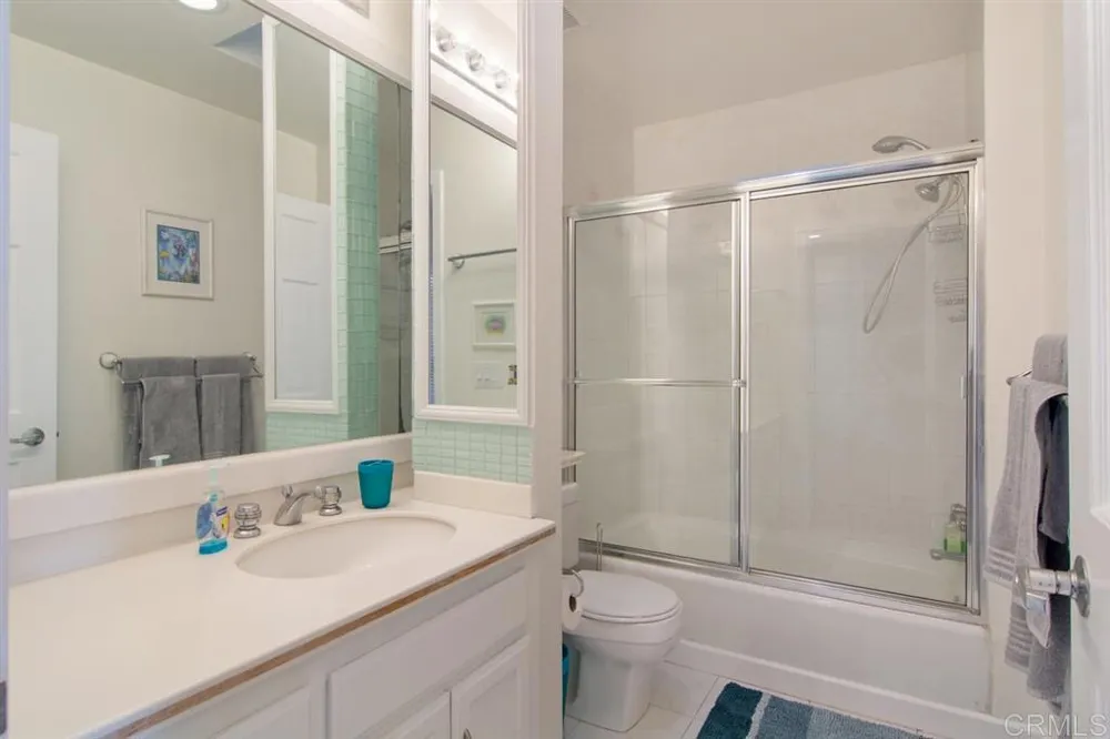 942 D AVENUE #A Coronado, CA 92118