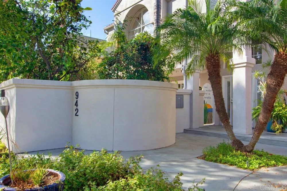 942 D AVENUE #A Coronado, CA 92118