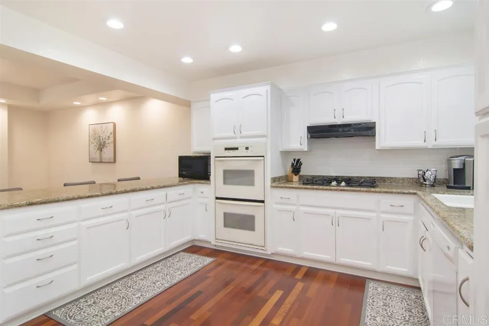 942 D AVENUE #A Coronado, CA 92118