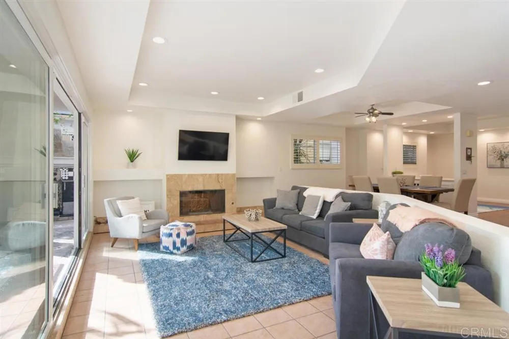 942 D AVENUE #A Coronado, CA 92118
