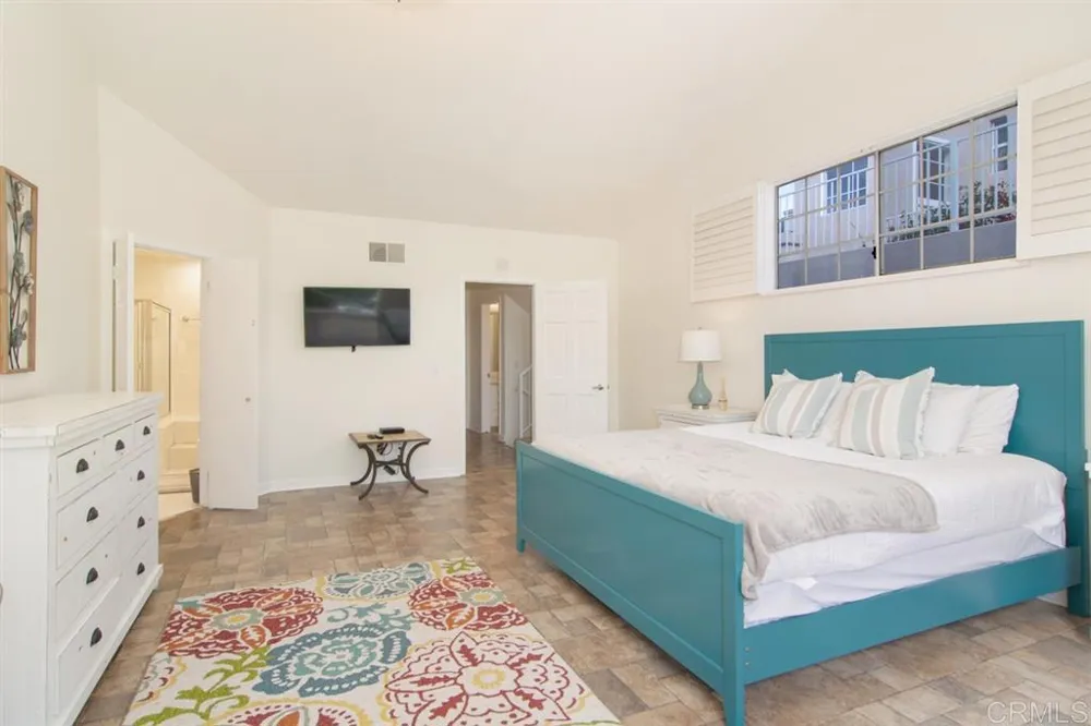 942 D AVENUE #A Coronado, CA 92118