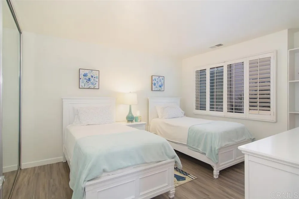 942 D AVENUE #A Coronado, CA 92118