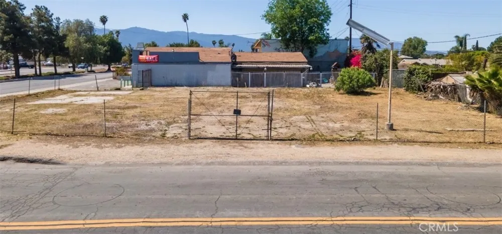 13653 Magnolia Corona, CA 92879
