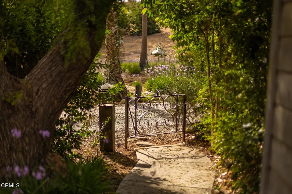 741 Saddle Lane Ojai, CA 93023