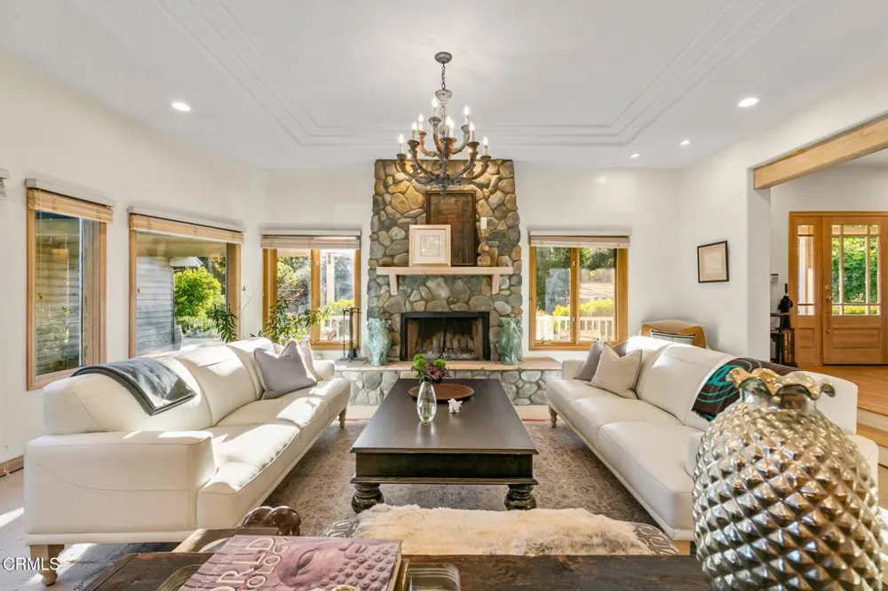 741 Saddle Lane Ojai, CA 93023