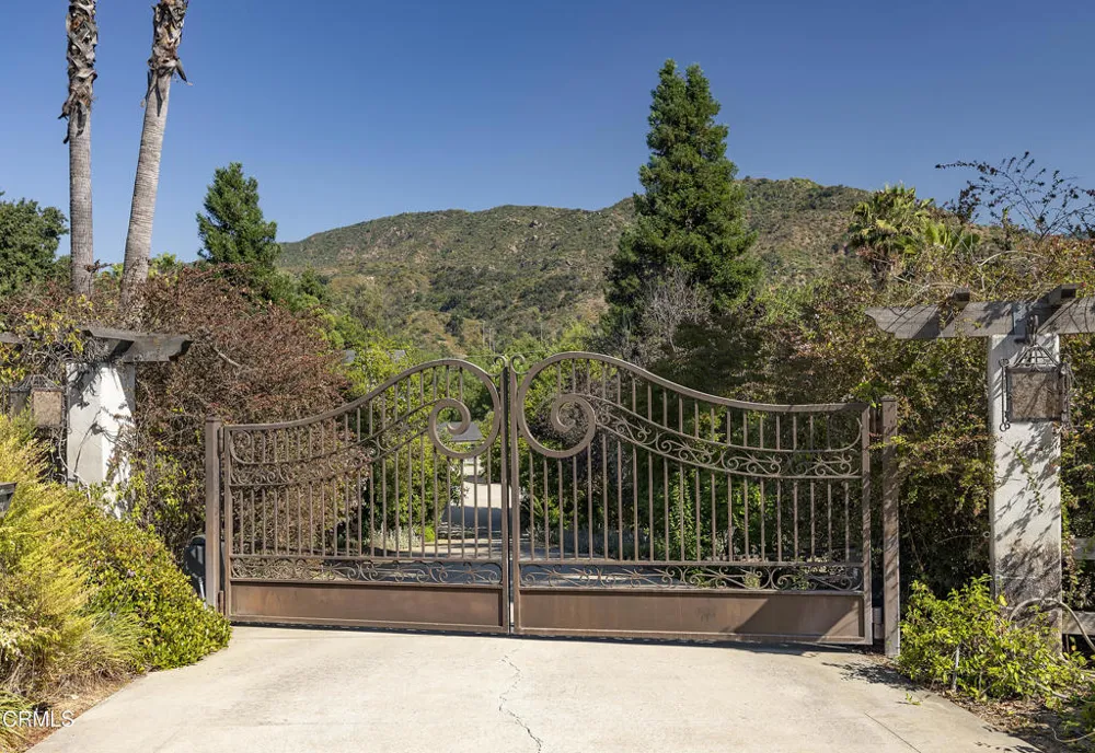 741 Saddle Lane Ojai, CA 93023