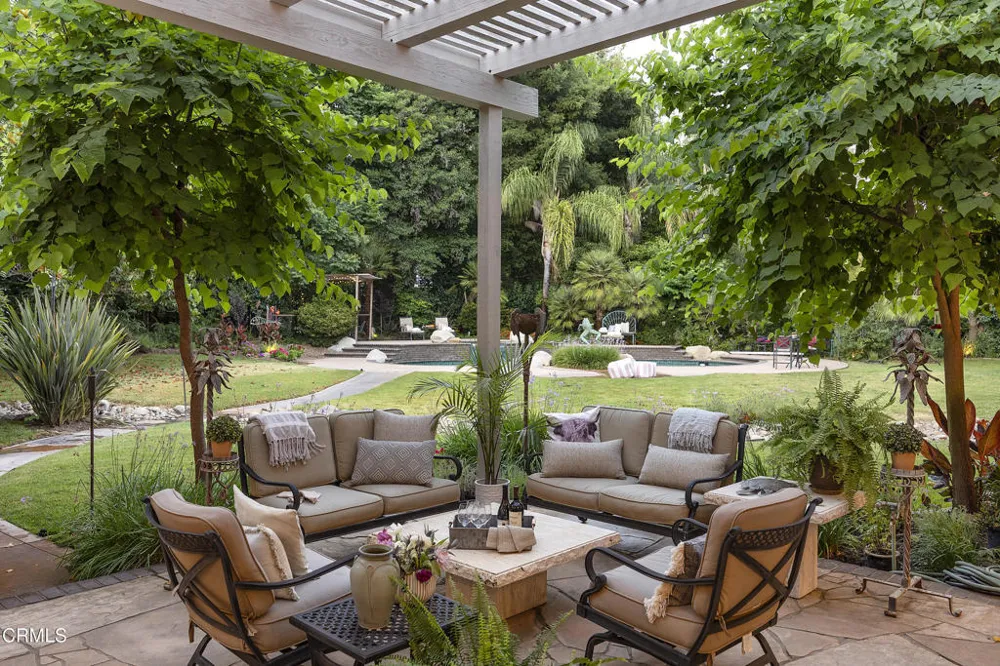 741 Saddle Lane Ojai, CA 93023