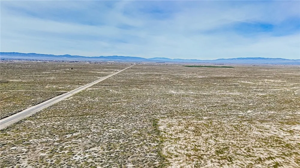 2895 E Avenue G Roosevelt, CA 93535