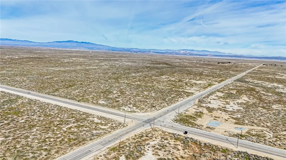 2895 E Avenue G Roosevelt, CA 93535