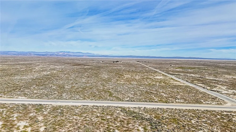 2895 E Avenue G Roosevelt, CA 93535