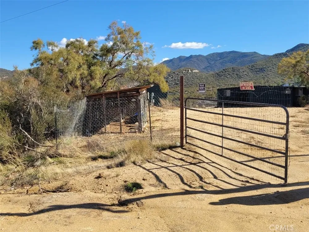 Trails End Anza, CA 92539