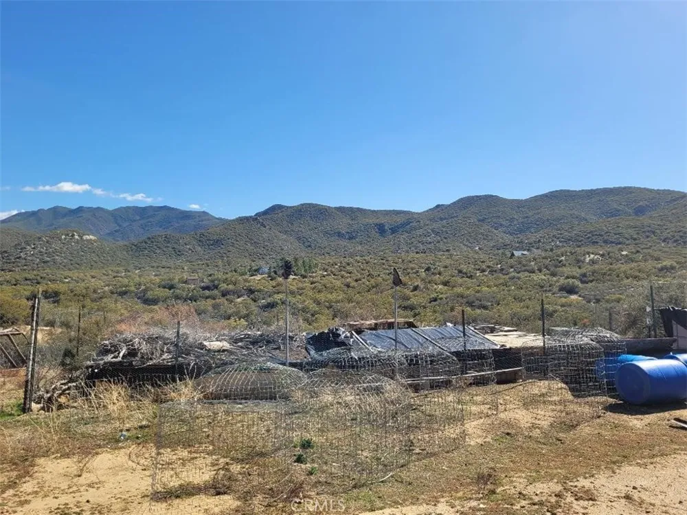 Trails End Anza, CA 92539