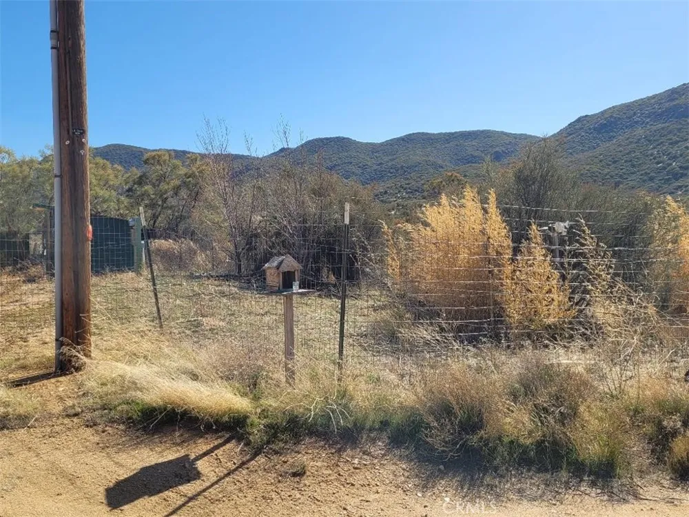 Trails End Anza, CA 92539
