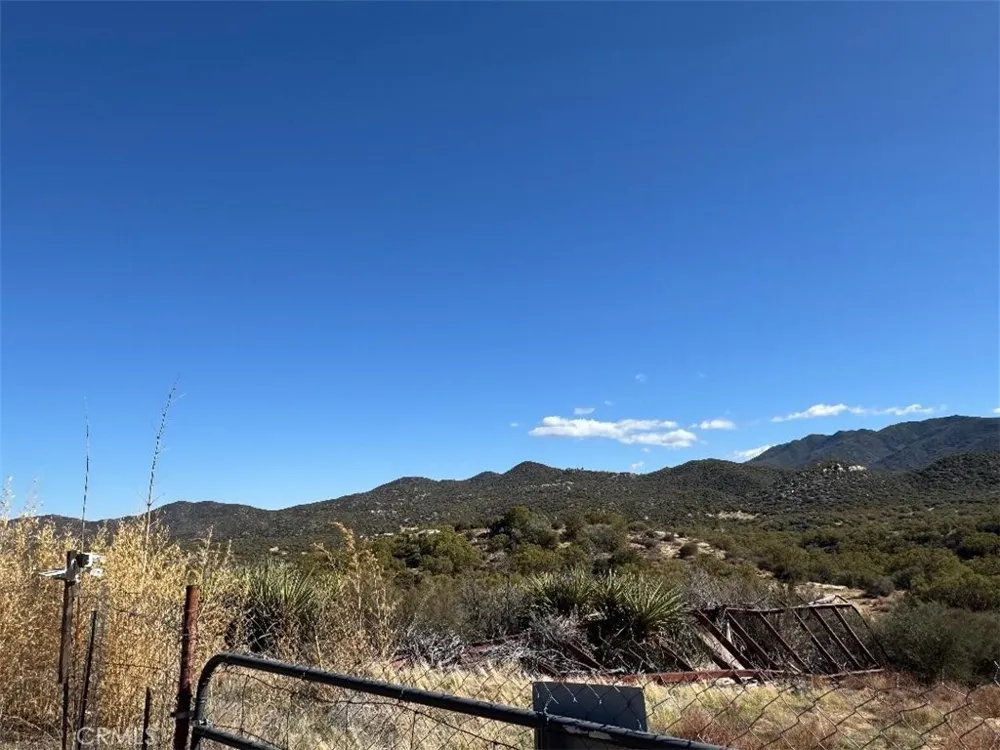 Trails End Anza, CA 92539