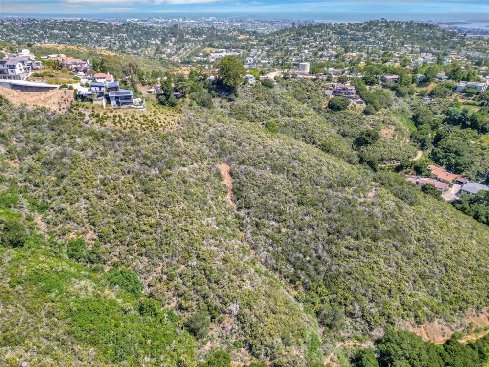 Devonshire Boulevard San Carlos, CA 94070
