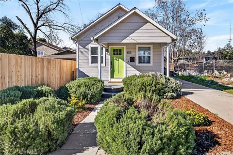 1128 W 5th