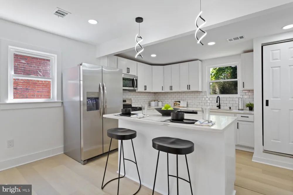 3802 37TH PLACE Brentwood, MD 20722