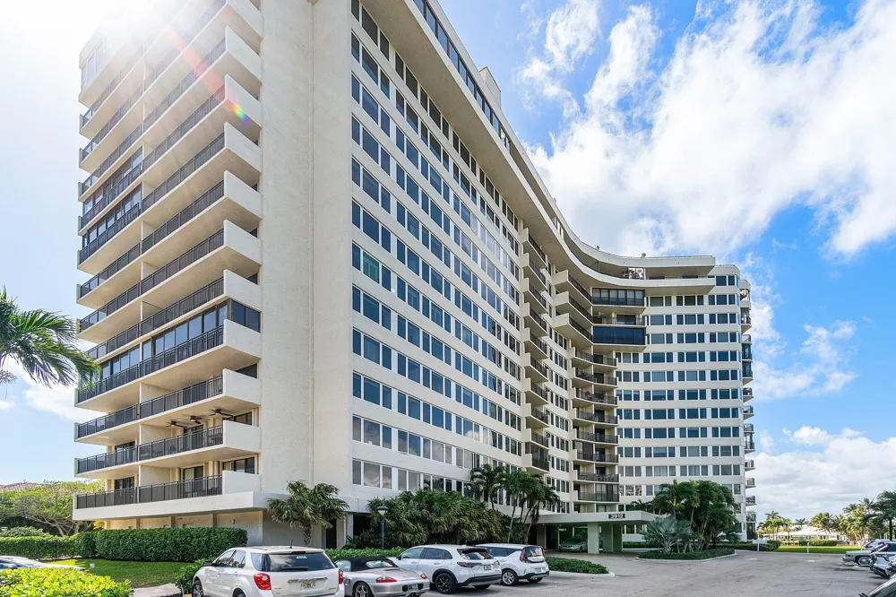 3912 S Ocean Boulevard #804