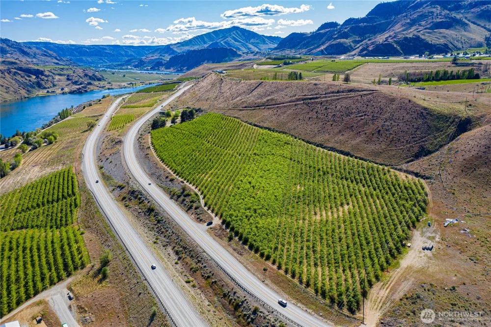 0 US Hwy 97A Chelan, WA 98816
