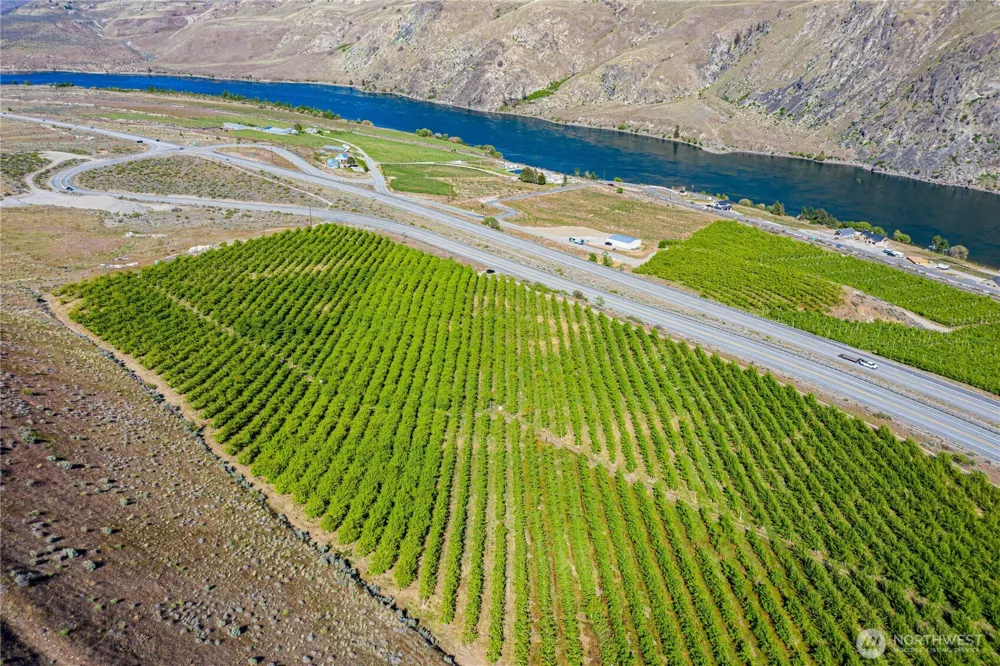 0 US Hwy 97A Chelan, WA 98816