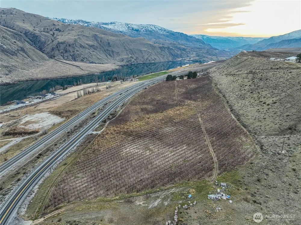 0 US Hwy 97A Chelan, WA 98816
