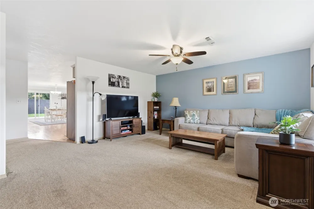 2533 Kristine Court Centralia, WA 98531