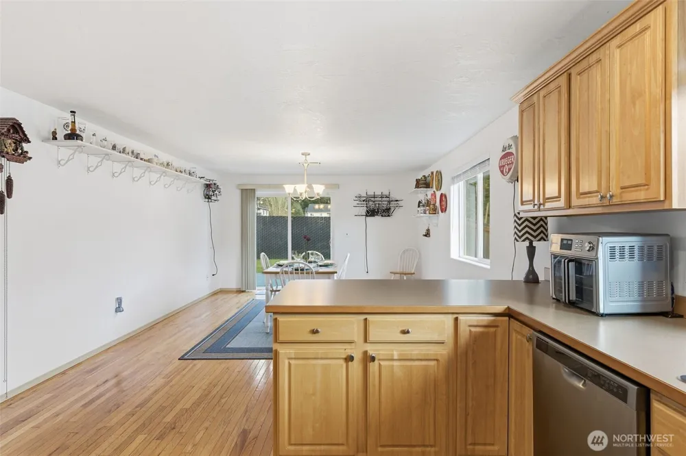 2533 Kristine Court Centralia, WA 98531