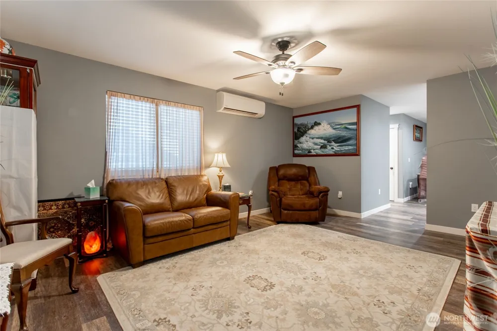 2915 Jackson Highway #D Chehalis, WA 98532
