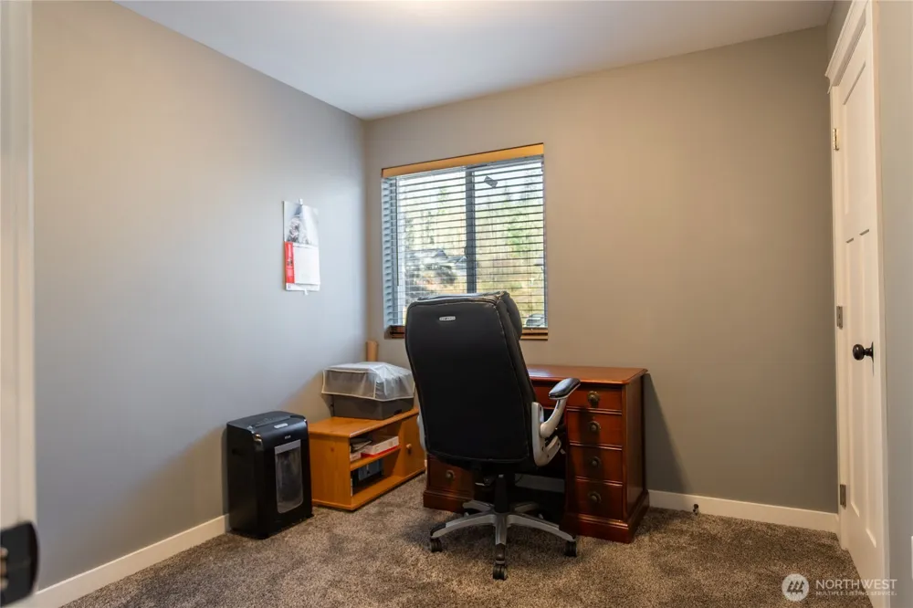 2915 Jackson Highway #D Chehalis, WA 98532