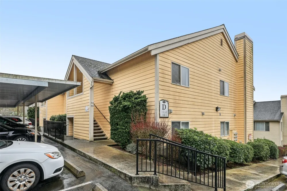 1111 S Villard Street #D25 Tacoma, WA 98465