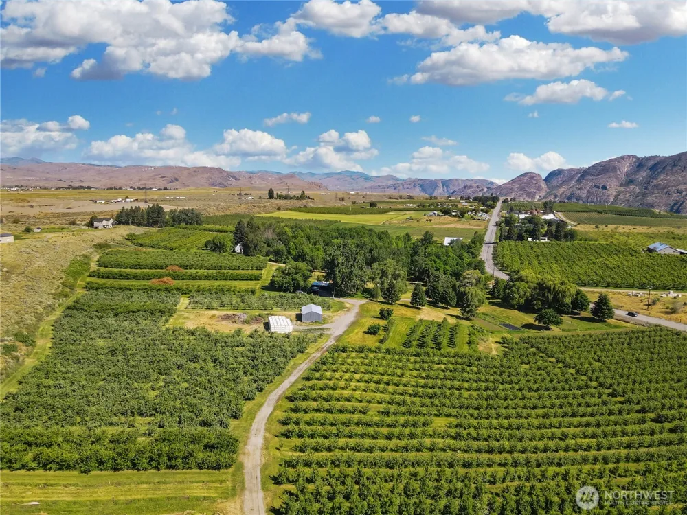 223 Old Riverside HWY Omak, WA 98841