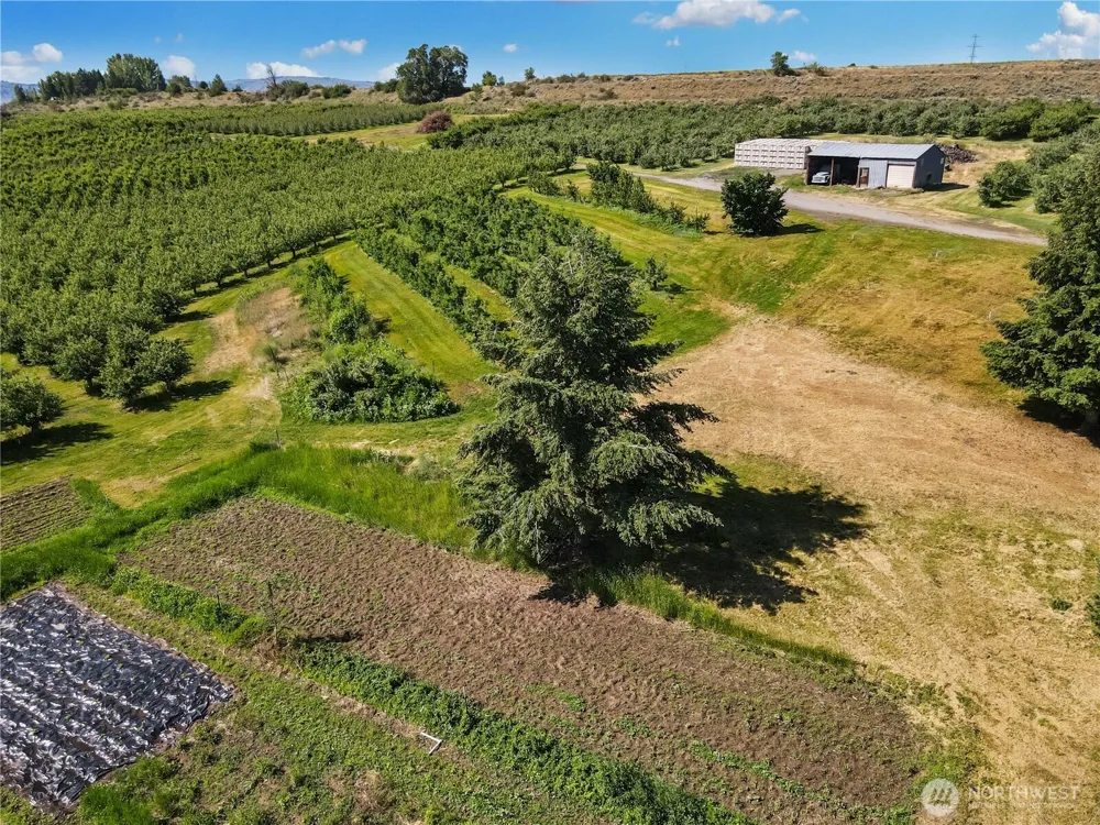 223 Old Riverside HWY Omak, WA 98841