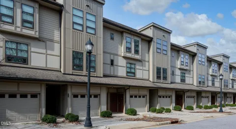 200 Perkins Drive #Th1