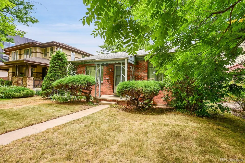 1925 S Columbine Street