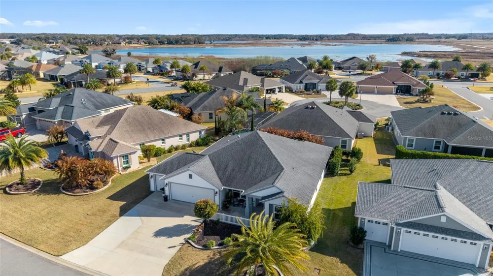 1194 MCDONOUGH PLACE The Villages, FL 32163