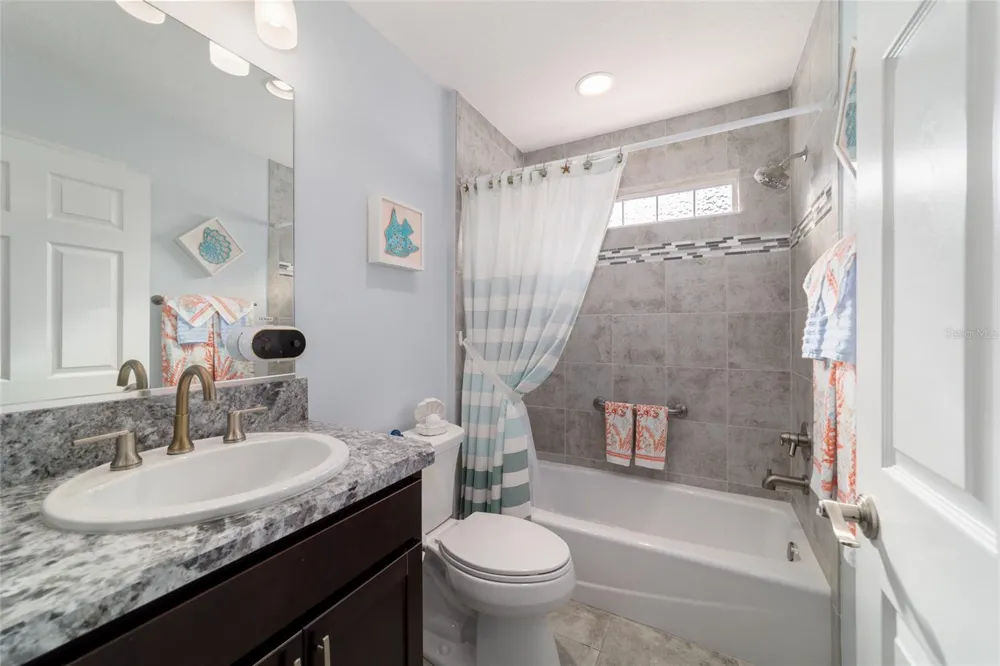 1194 MCDONOUGH PLACE The Villages, FL 32163